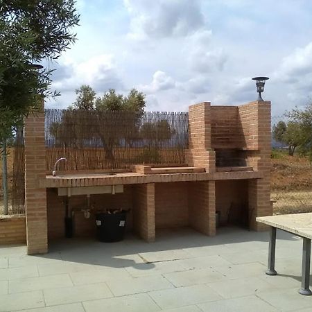 Finca Santa Lucia Alojamientos Mazarambroz 外观 照片